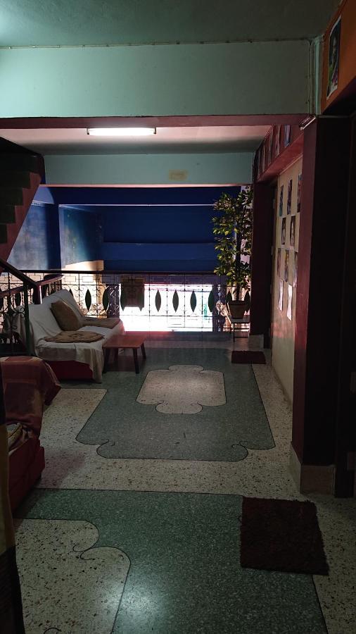 Banphe​ Hostel Bagian luar foto