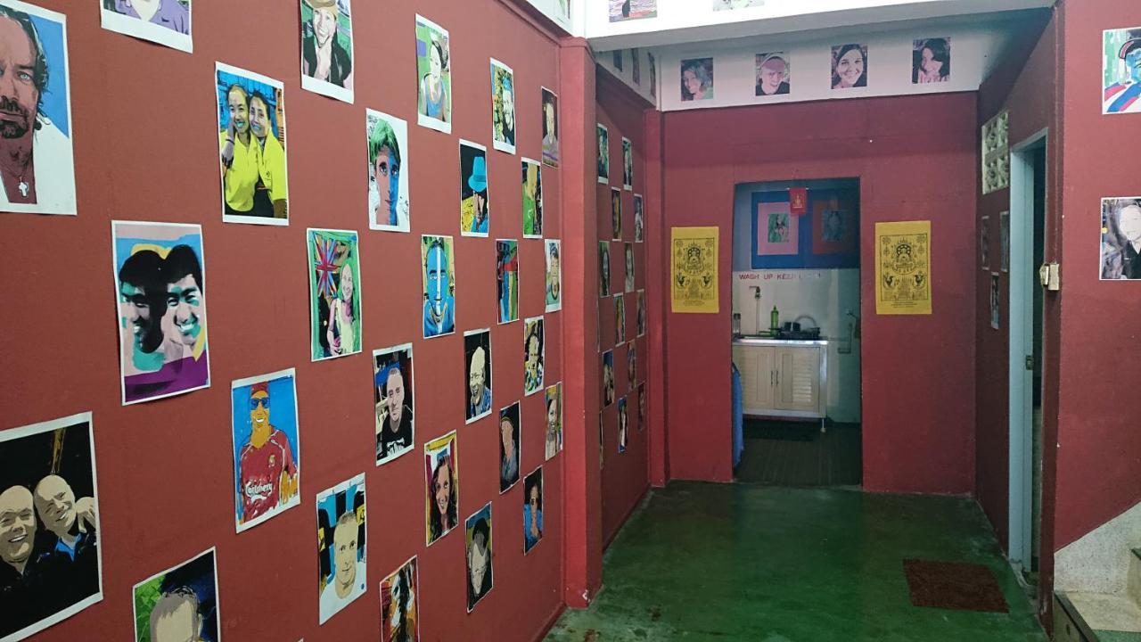 Banphe​ Hostel Bagian luar foto
