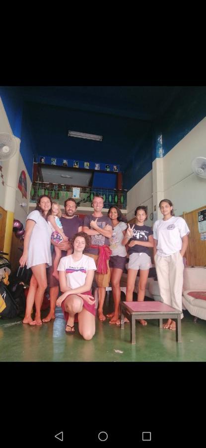 Banphe​ Hostel Bagian luar foto