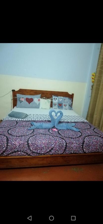 Banphe​ Hostel Bagian luar foto