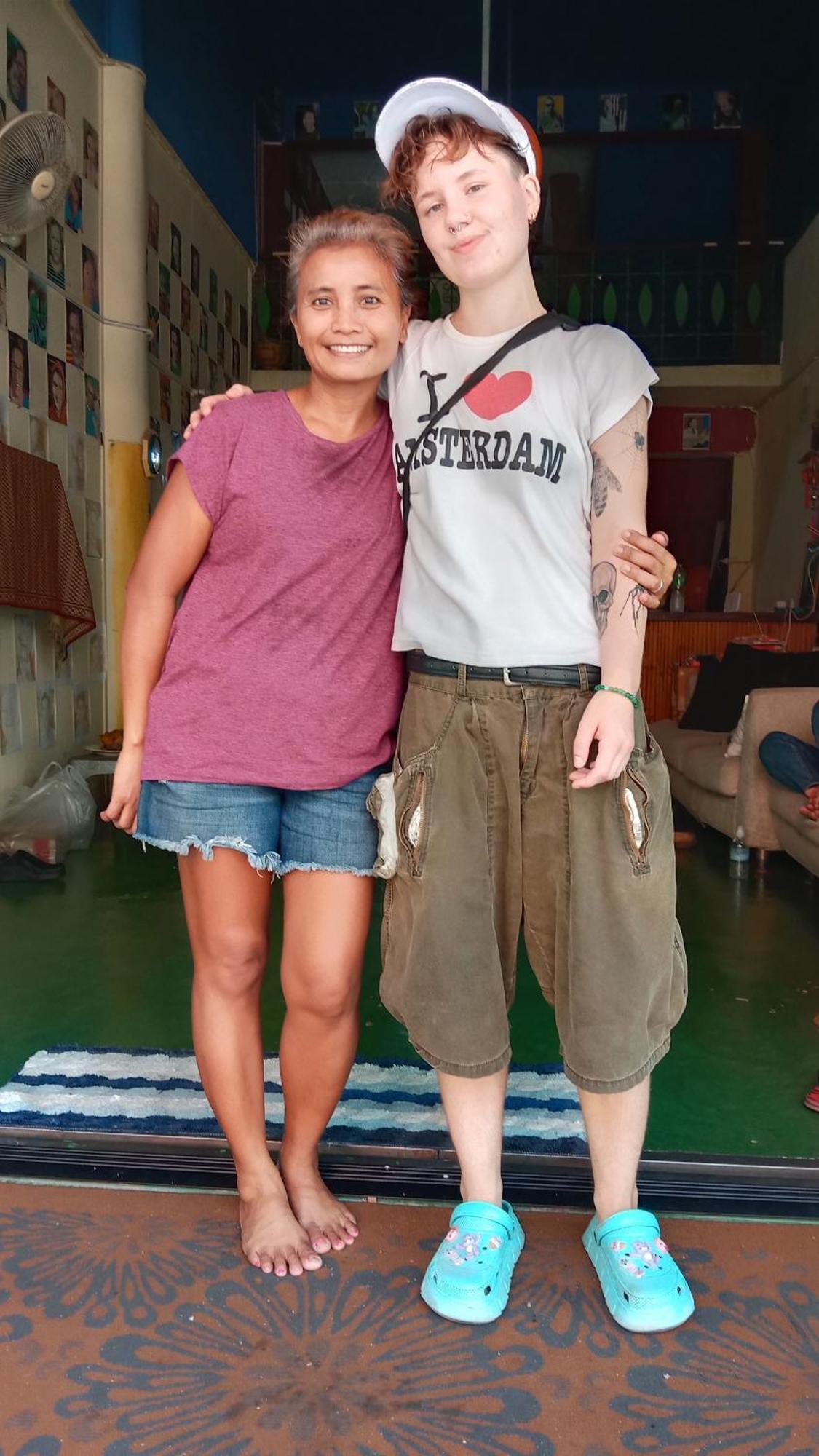 Banphe​ Hostel Bagian luar foto