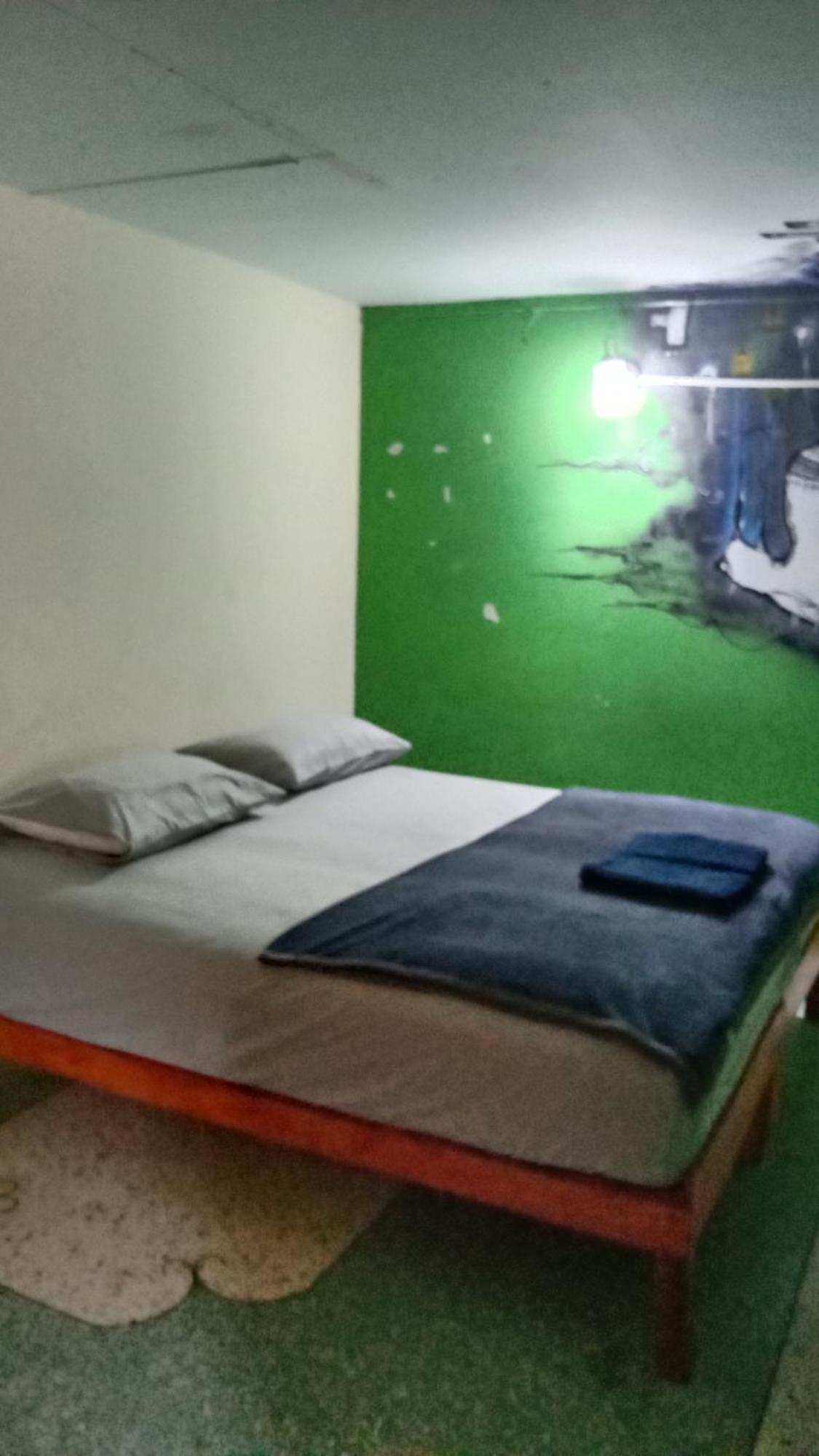 Banphe​ Hostel Bagian luar foto